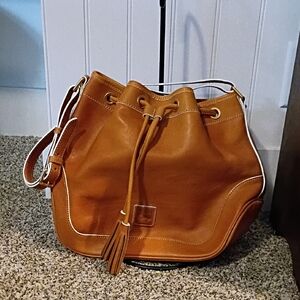 Vintage Dooney & Bourke Tan Drawstring Bucket Shoulder Bag